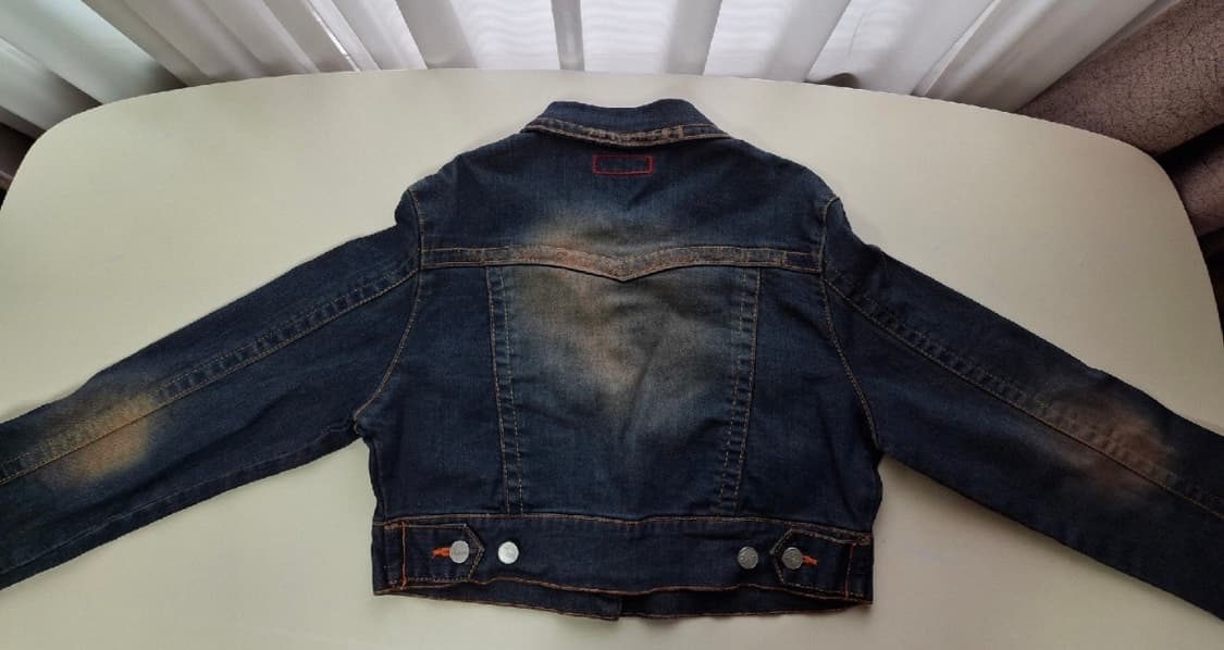 True Religion 트루릴리젼 데님 자켓 판매해요 상품이미지2