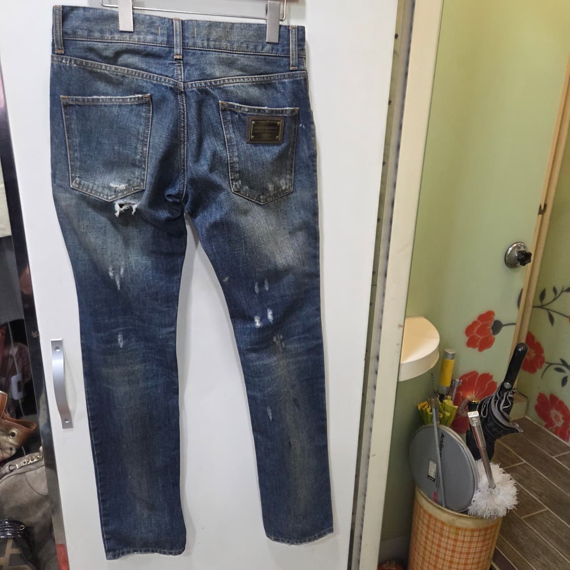 돌체앤가바나 페인팅 디스트로이드 진 상품이미지3