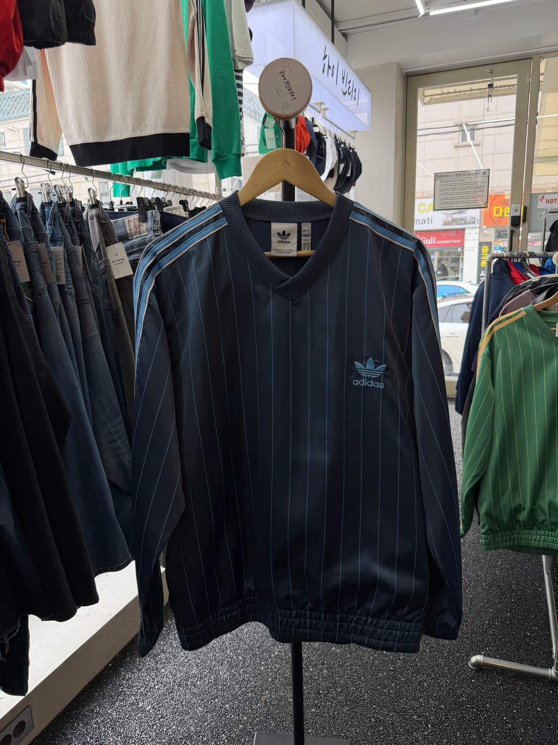 아디다스 윈드브레이커 블루 스트라이프 L  상품이미지1