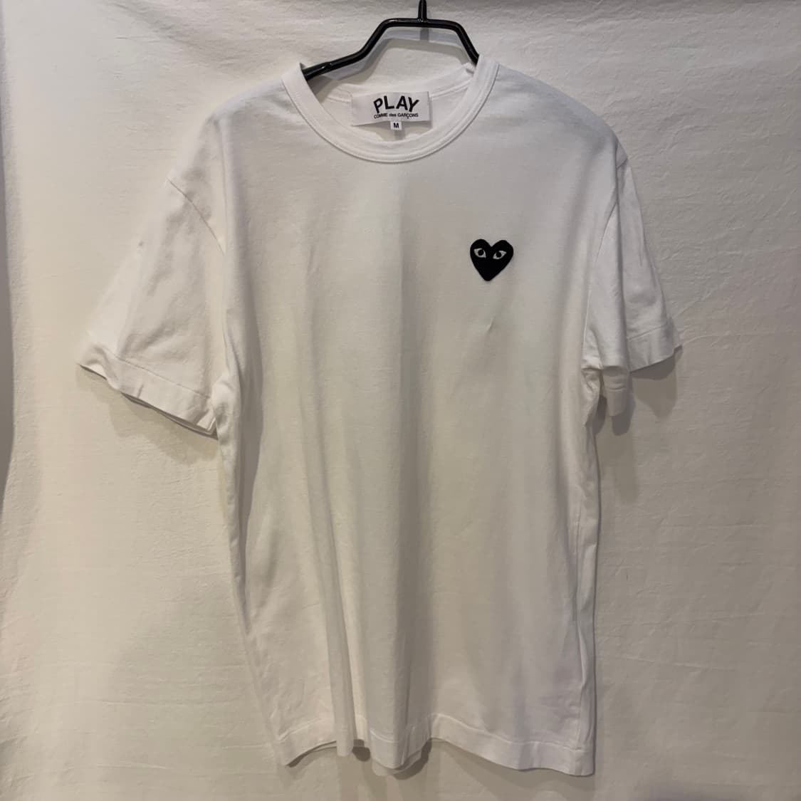 꼼데가르송 플레이 검정 하트 반팔티 상품이미지1