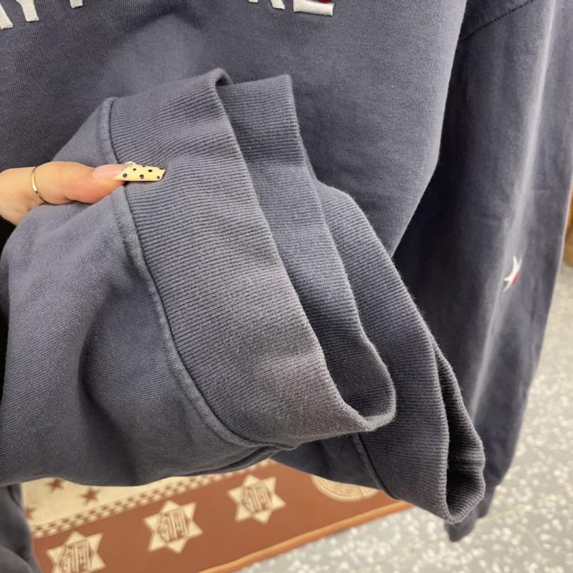 아조바이아조 빈티지 퓨처 캡슐 컬렉션 맨투맨 115 C09730 상품이미지8