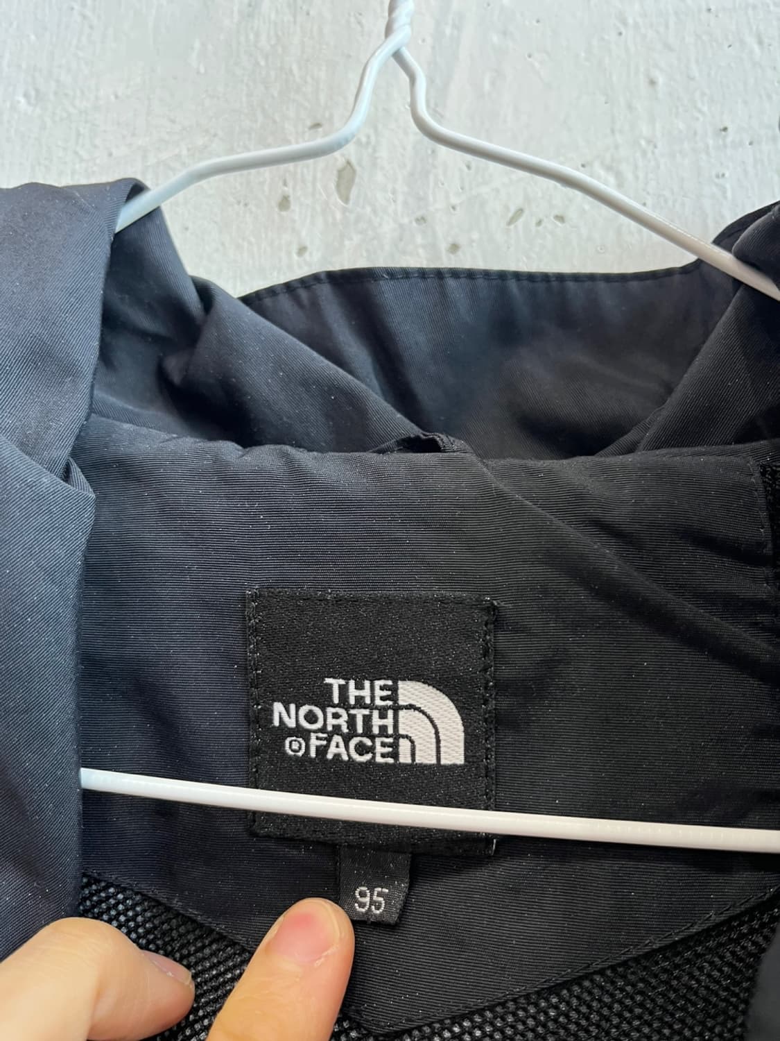 노스페이스 바람막이 윈드브레이커 자켓 상품이미지3