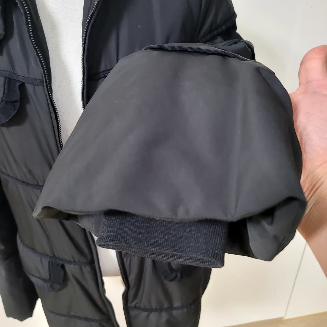 엠포리오알마니 점퍼 상품이미지5