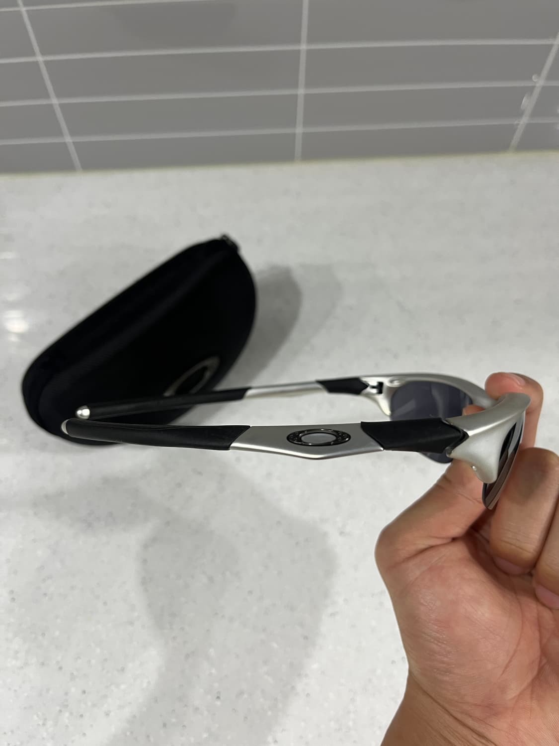 오클리 하프자켓 1.0 (케이스 + 기본 렌즈 + 클리어 렌즈) 상품이미지5