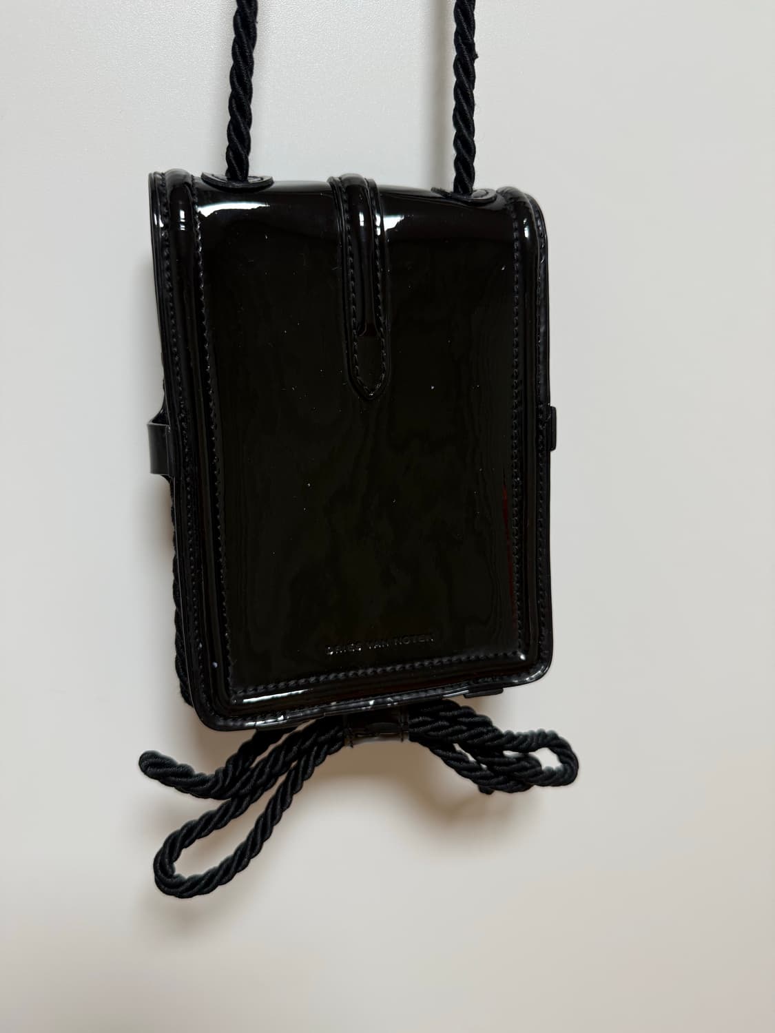 드리스반노튼 에나멜 미니백 (os) 상품이미지3