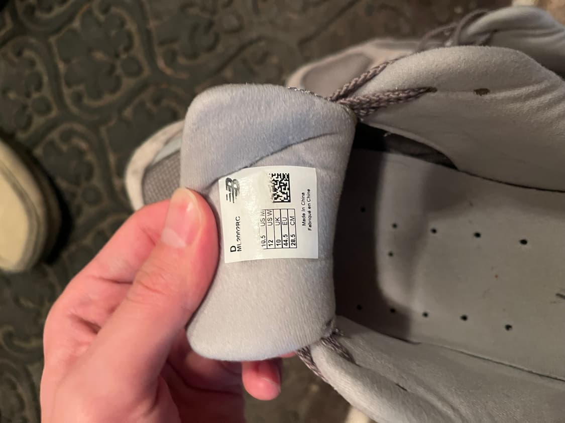 뉴발란스 2002R 상품이미지2