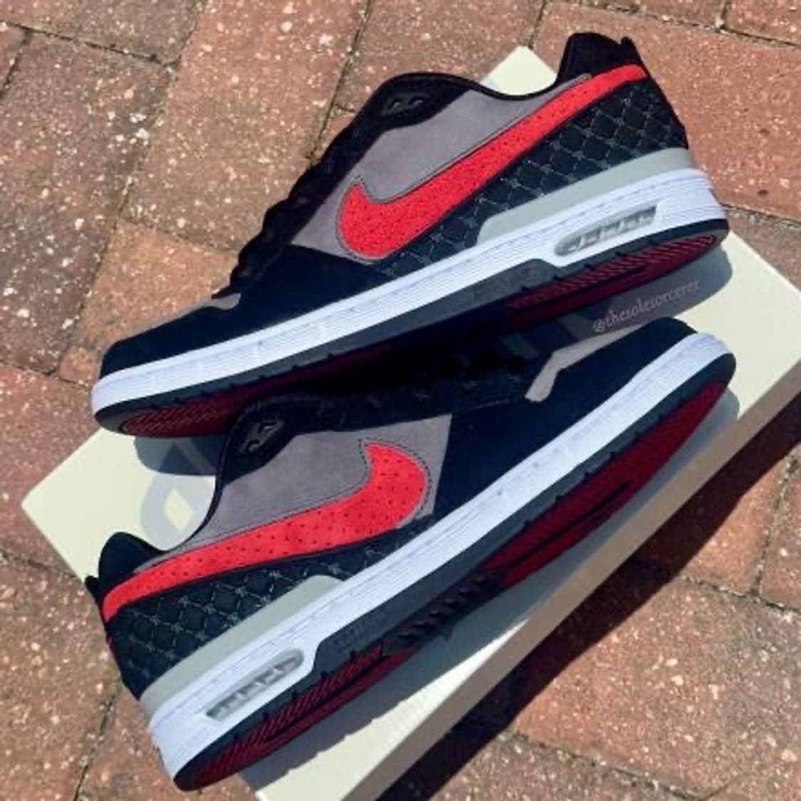 (300) 나이키 SB 폴로드리게스 줌 에어 로우 블랙 상품이미지3