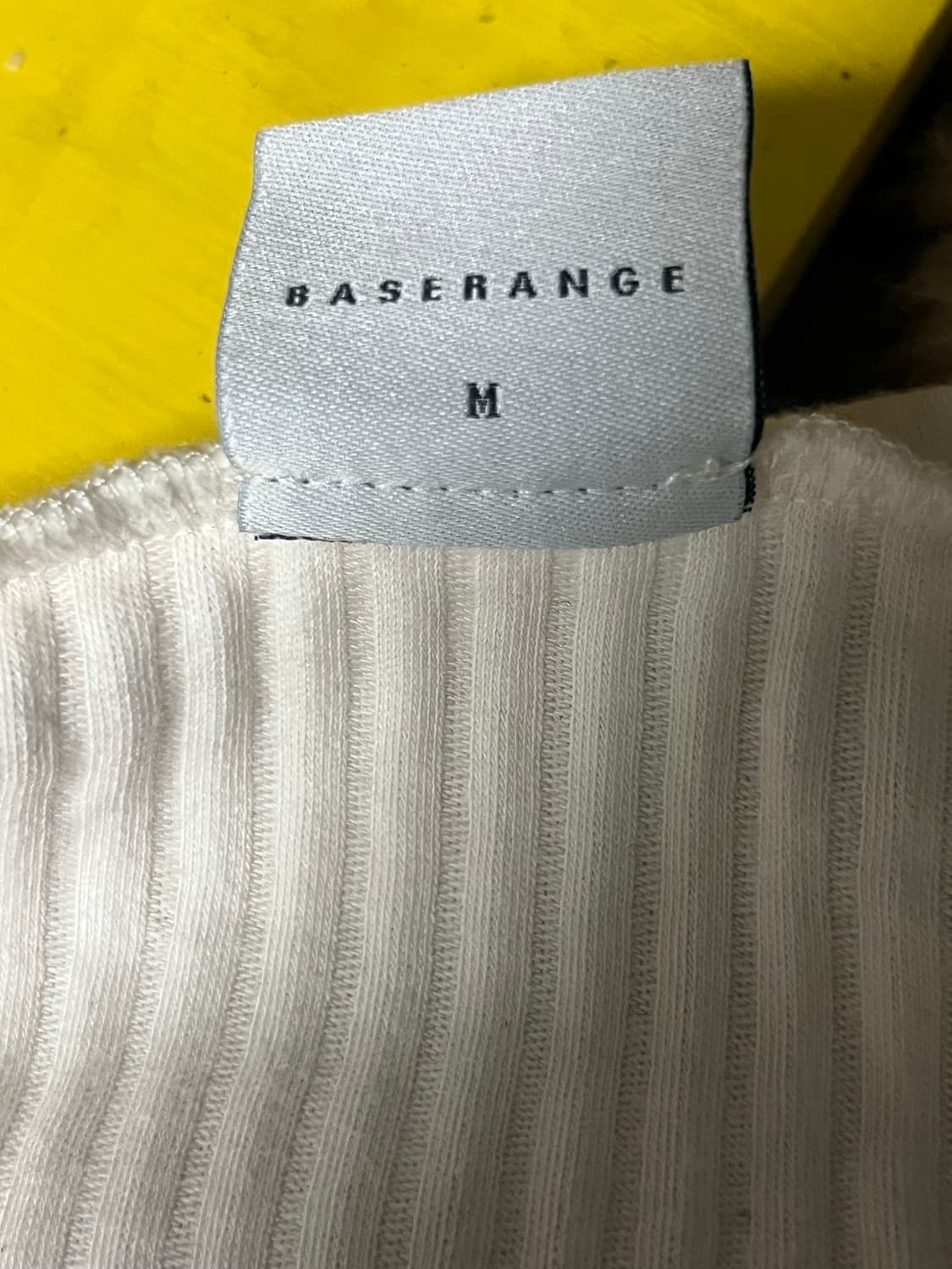 베이스레인지 니트 탑 ( 랩 형식 ) 상품이미지3