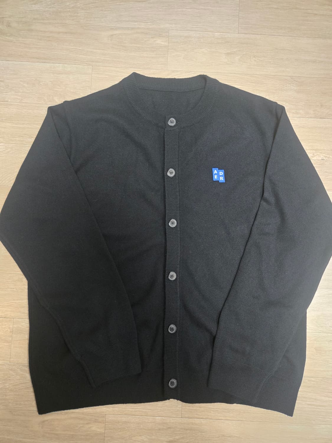 아더에러 블랙 가디건(사이즈XL) 팝니다 상품이미지1