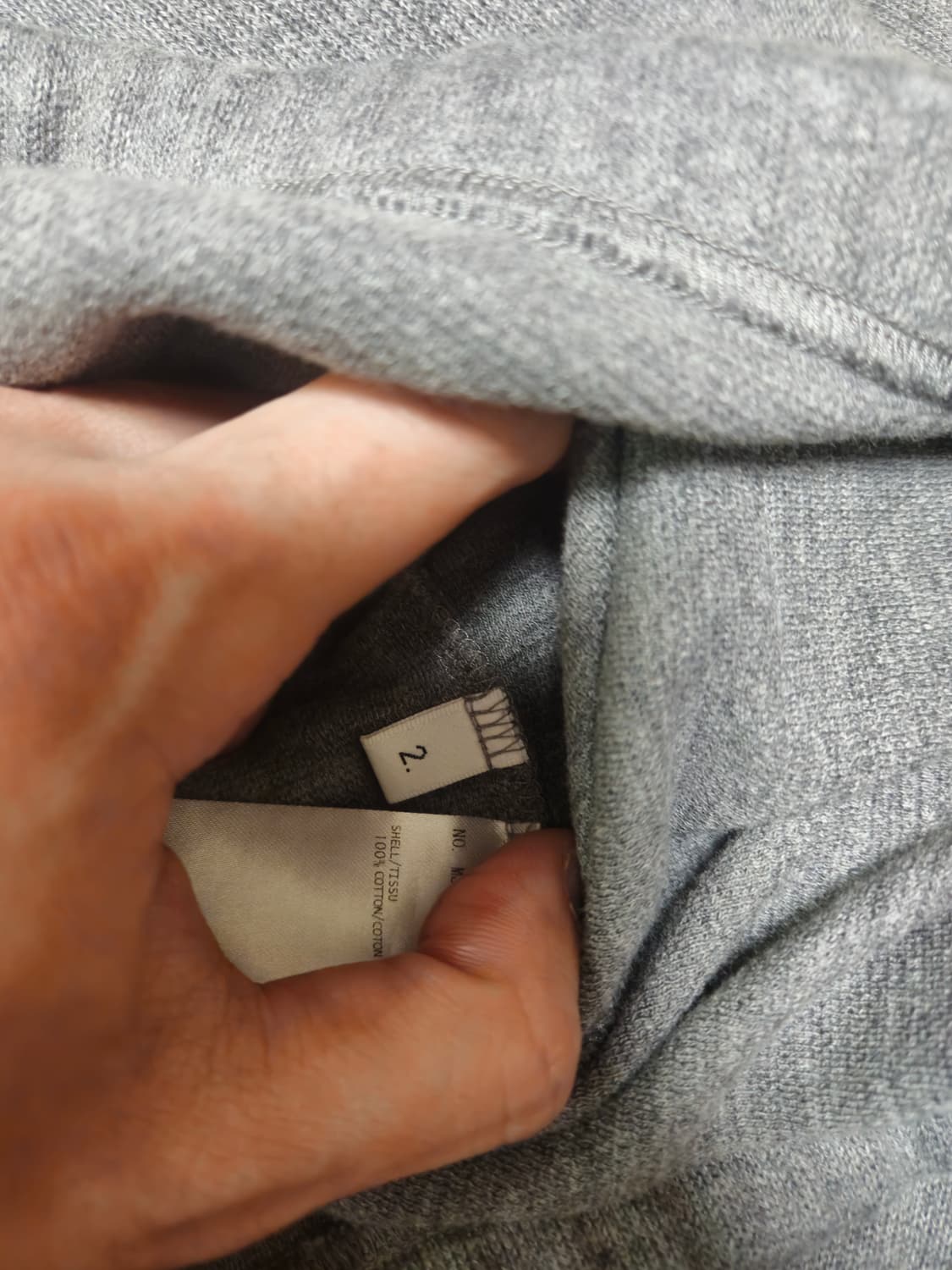 톰브라운 완장 하프집업 상품이미지9