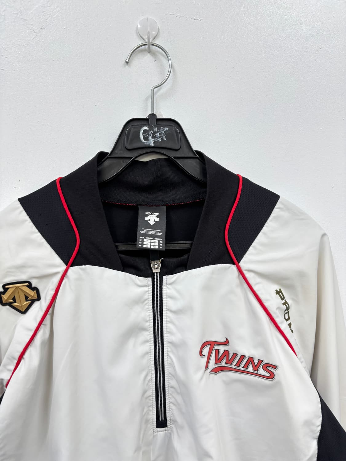 데상트xLG트윈스 웜업 상품이미지3