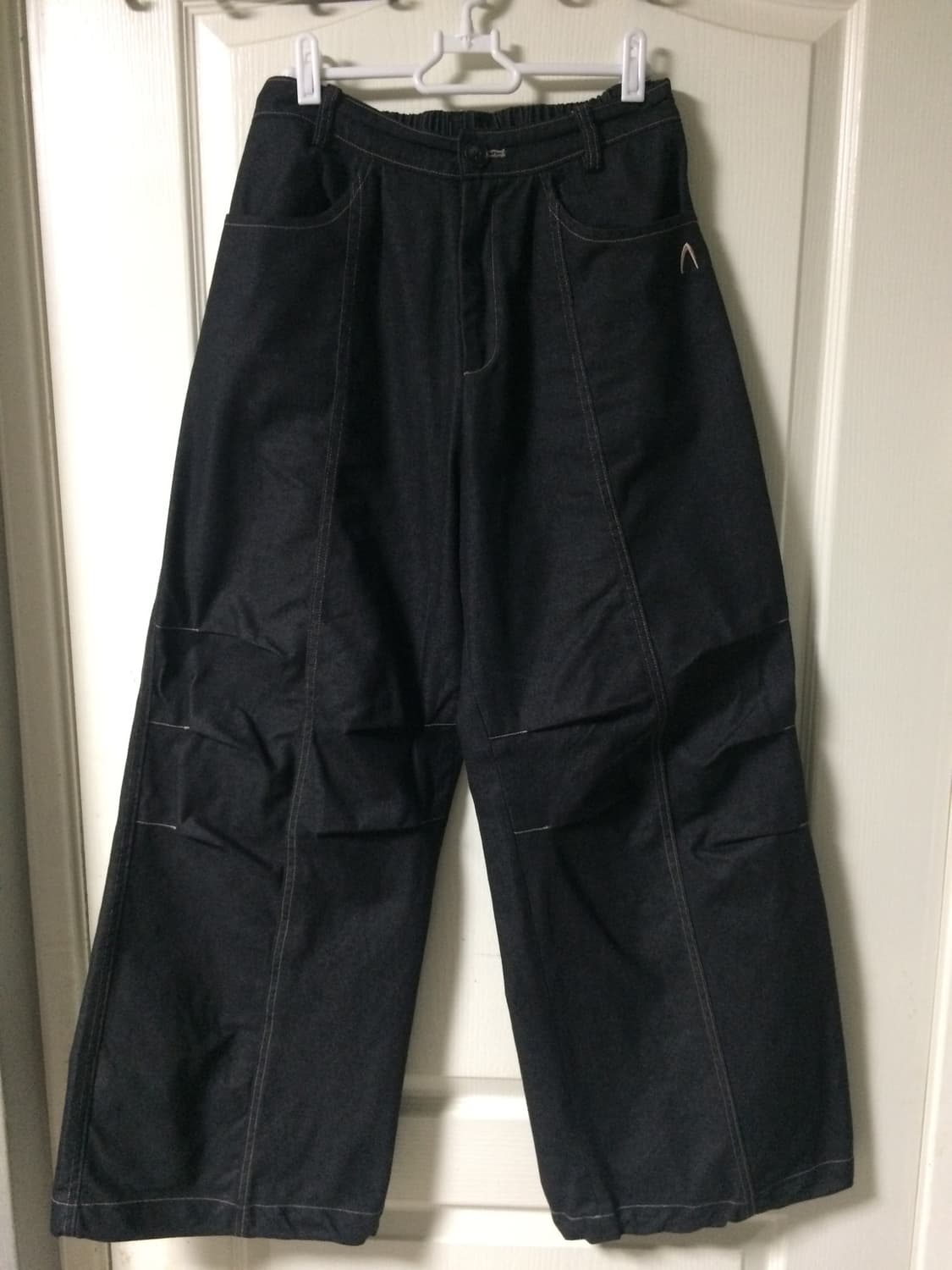 아캄 - 98 Printed Knee Pin-tuck Denim Pant 상품이미지1