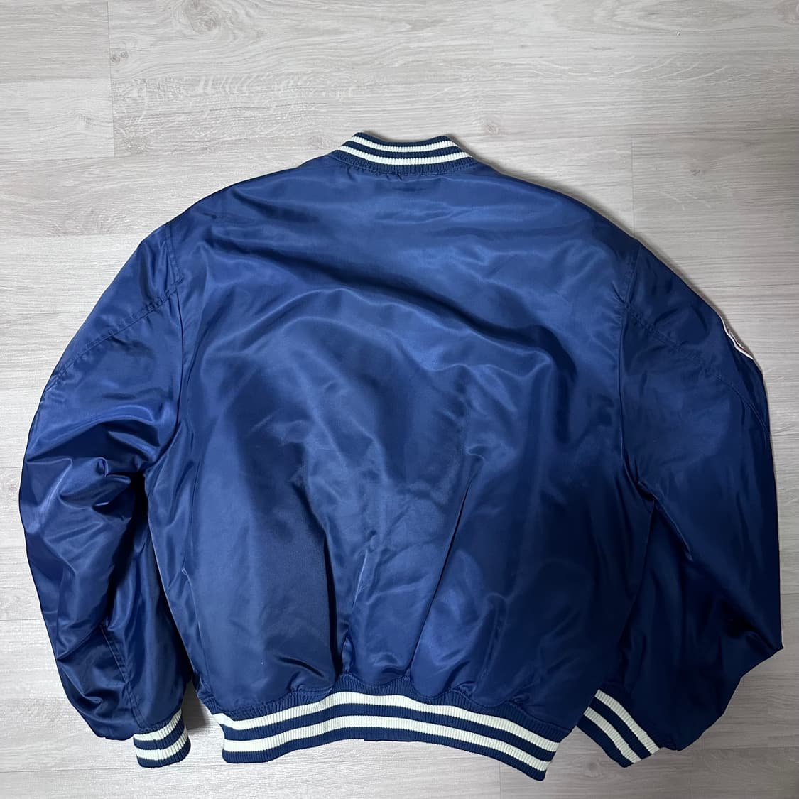 뉴에라 MLB 뉴욕 양키스 스타디움 재킷 미드나잇 네이비 13781135 상품이미지2