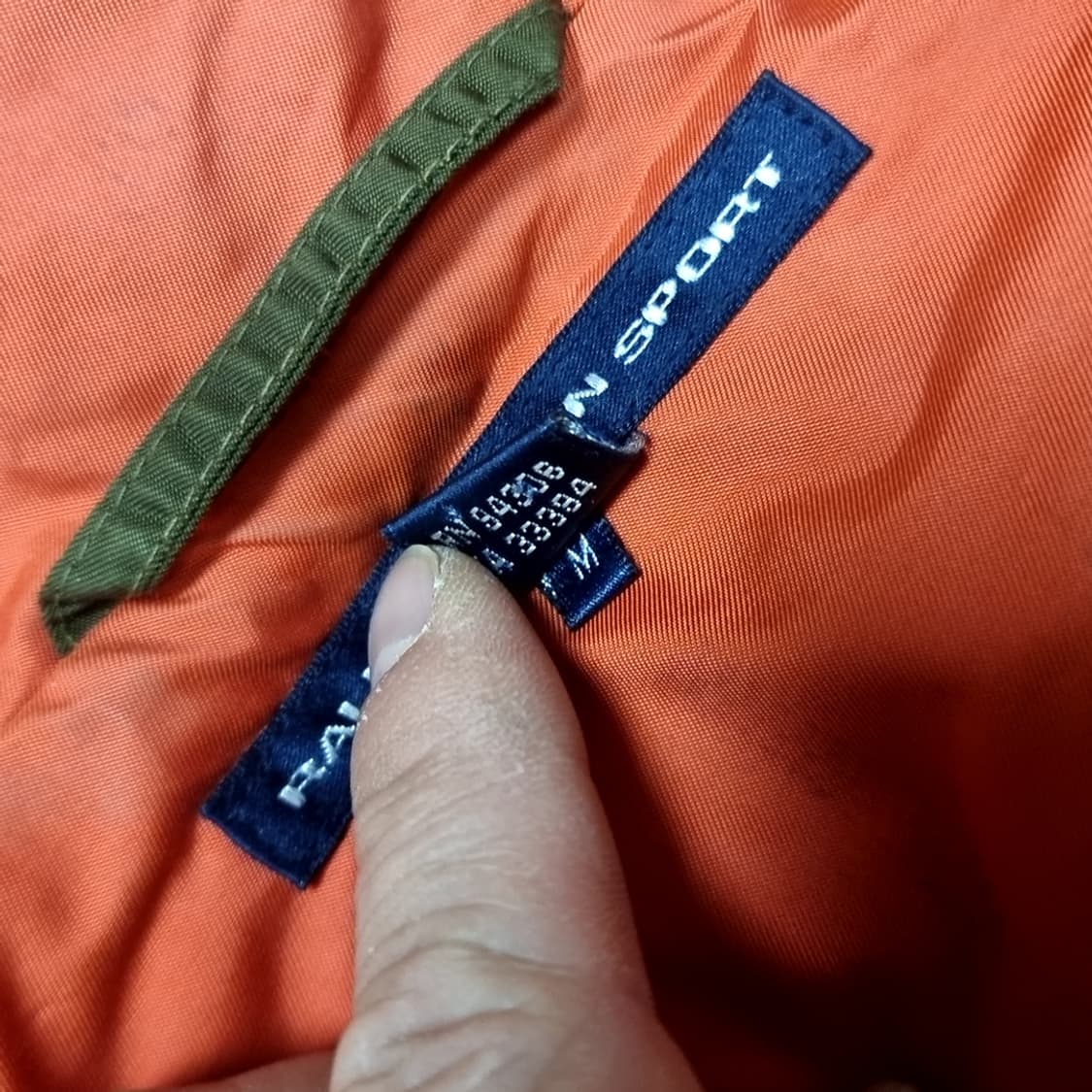 랄프로렌 카키색 후드 오리털 패딩 점퍼(95-100) 상품이미지4