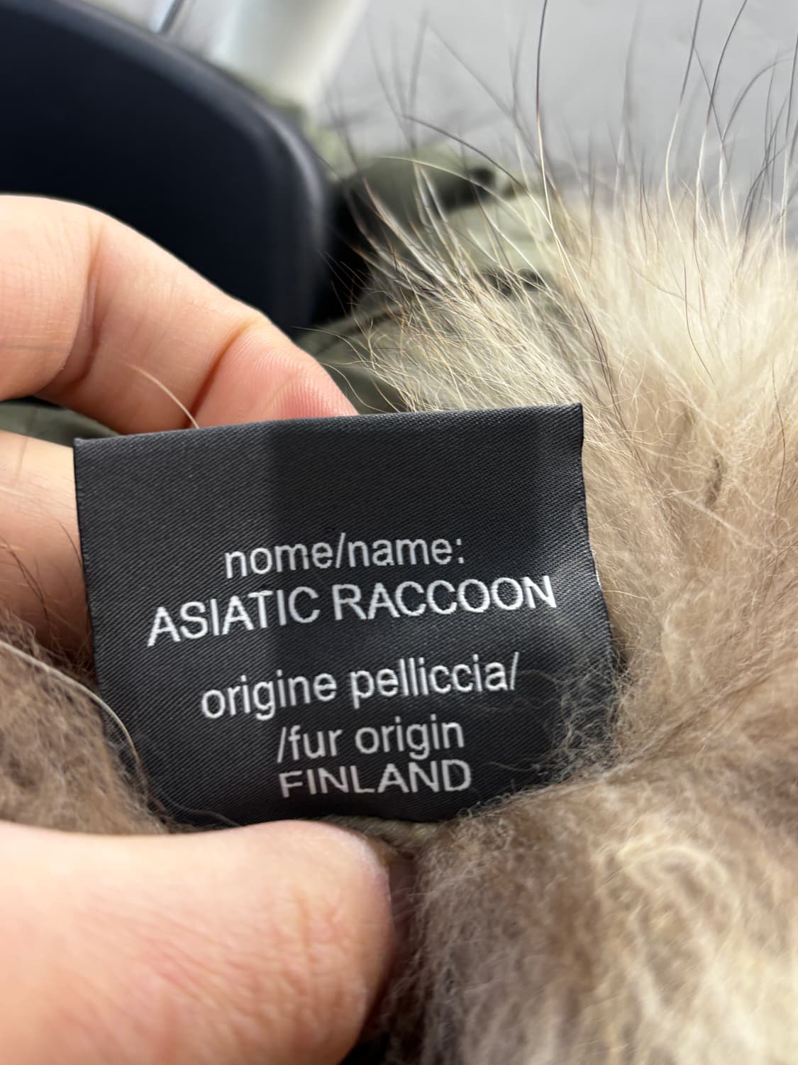 듀베티카 그레이 구스다운 여성 롱패딩 카키 44 상품이미지9