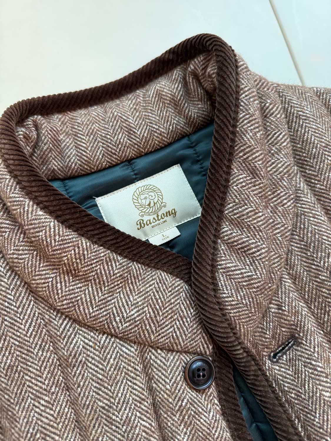 바스통 187 브라운 헤링본 베스트 L(105-110) 상품이미지6