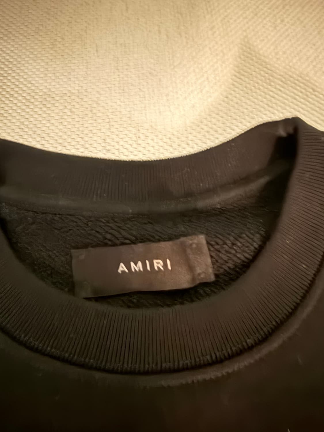 아미리 로고 맨투맨 상품이미지3