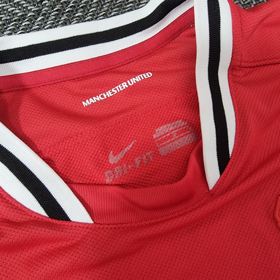 11-12시즌 맨체스터 유나이티드 홈 유니폼 #13 박지성 상품이미지4