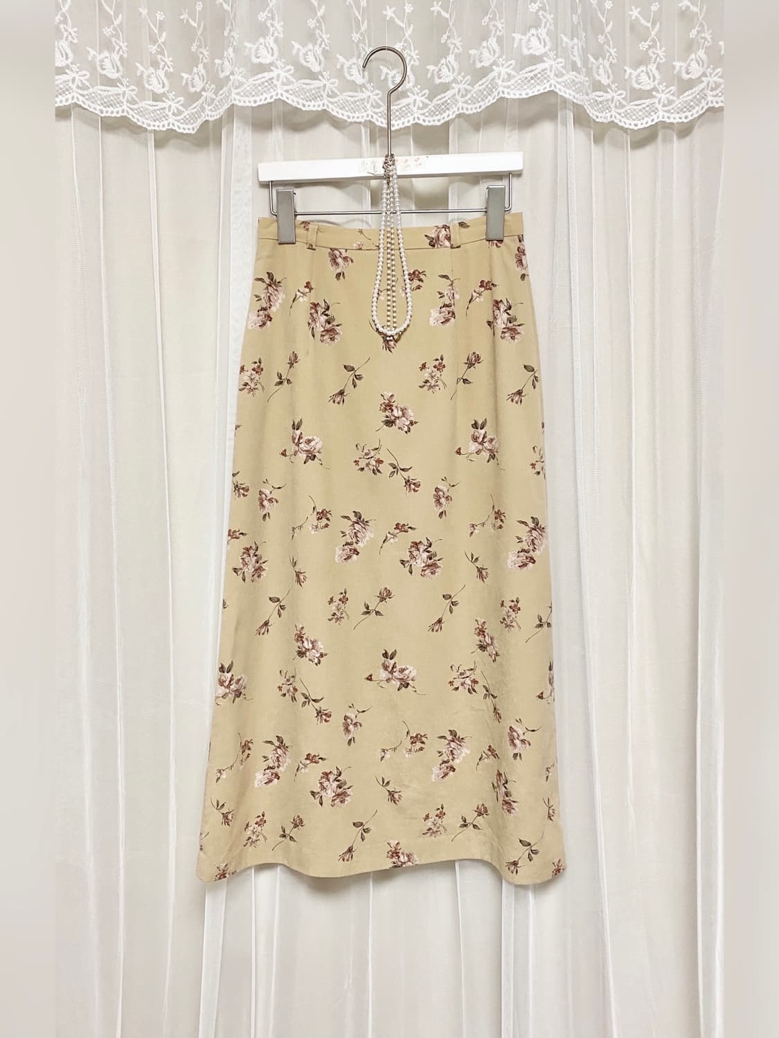 Floral Beige Suede H-Line Long Skirt 상품이미지3