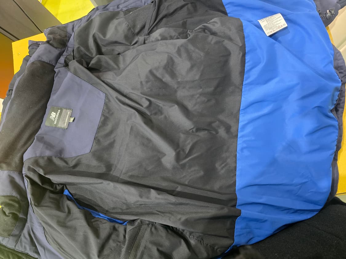 뉴발란스 네이비 남녀공용 패딩 점퍼 상품이미지4