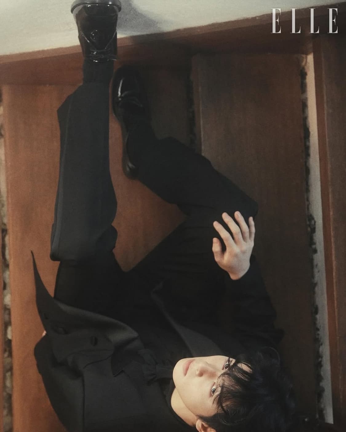 [차은우님 착용] 생로랑 24ss 카산드라 스트라이프 실크 셔츠 상품이미지1