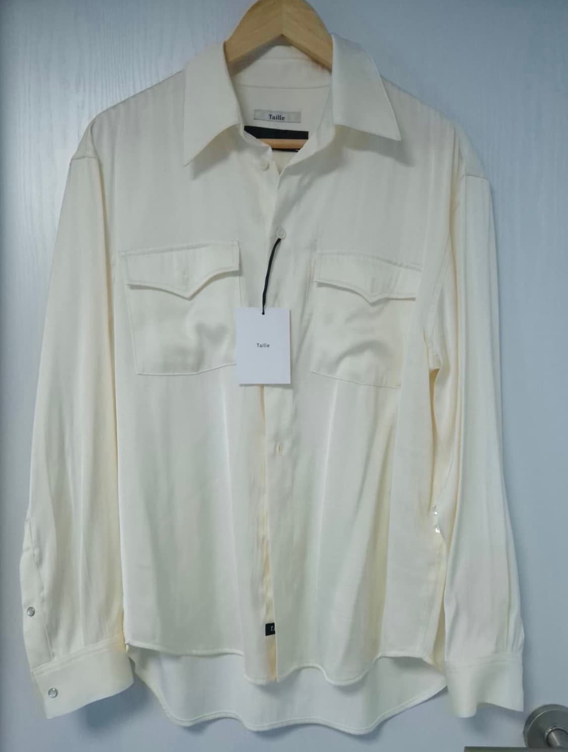 타일레 사틴 오피서 셔츠 상품이미지1