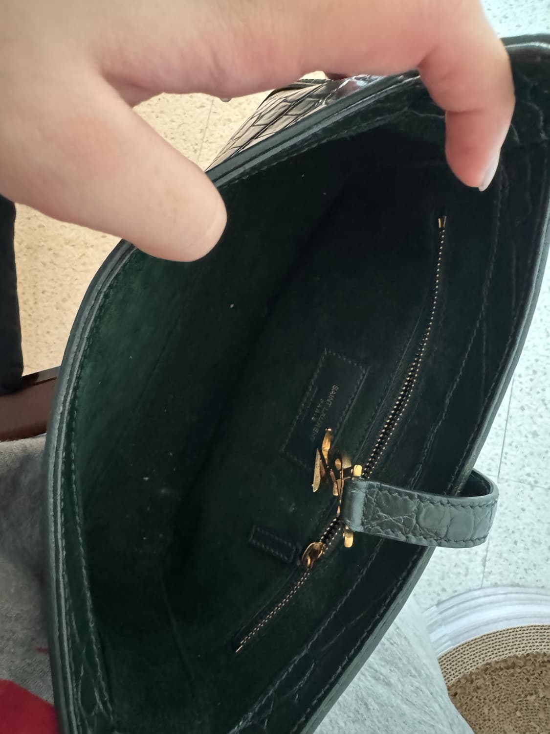 정가 400만 생로랑 LE 5 À 7 호보백 상품이미지7