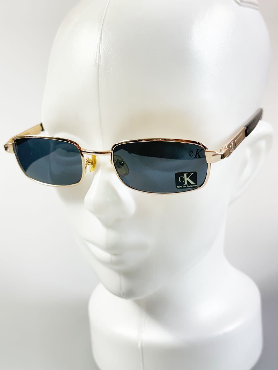 캘빈클라인 골드 메탈 슬림 스퀘어 빈티지 선글라스 상품이미지8