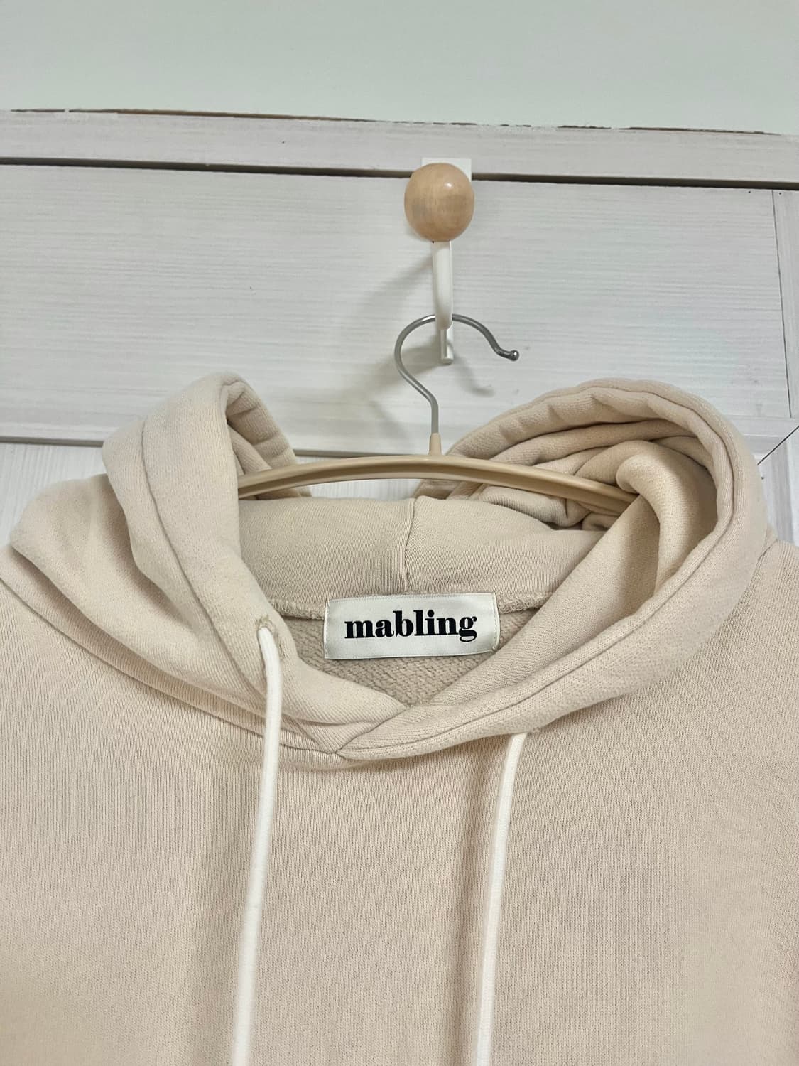 Mabling 마블링 자수 크로와상 버터크림 후드티 상품이미지5