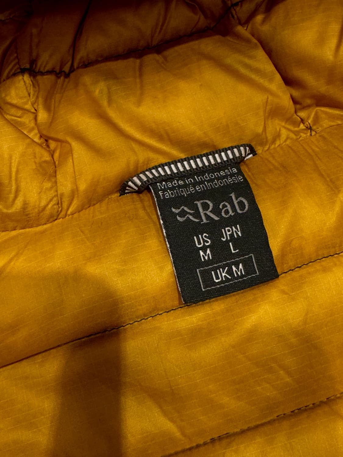 rab 랩 알파인 벨루가 경량패딩 M 상품이미지5