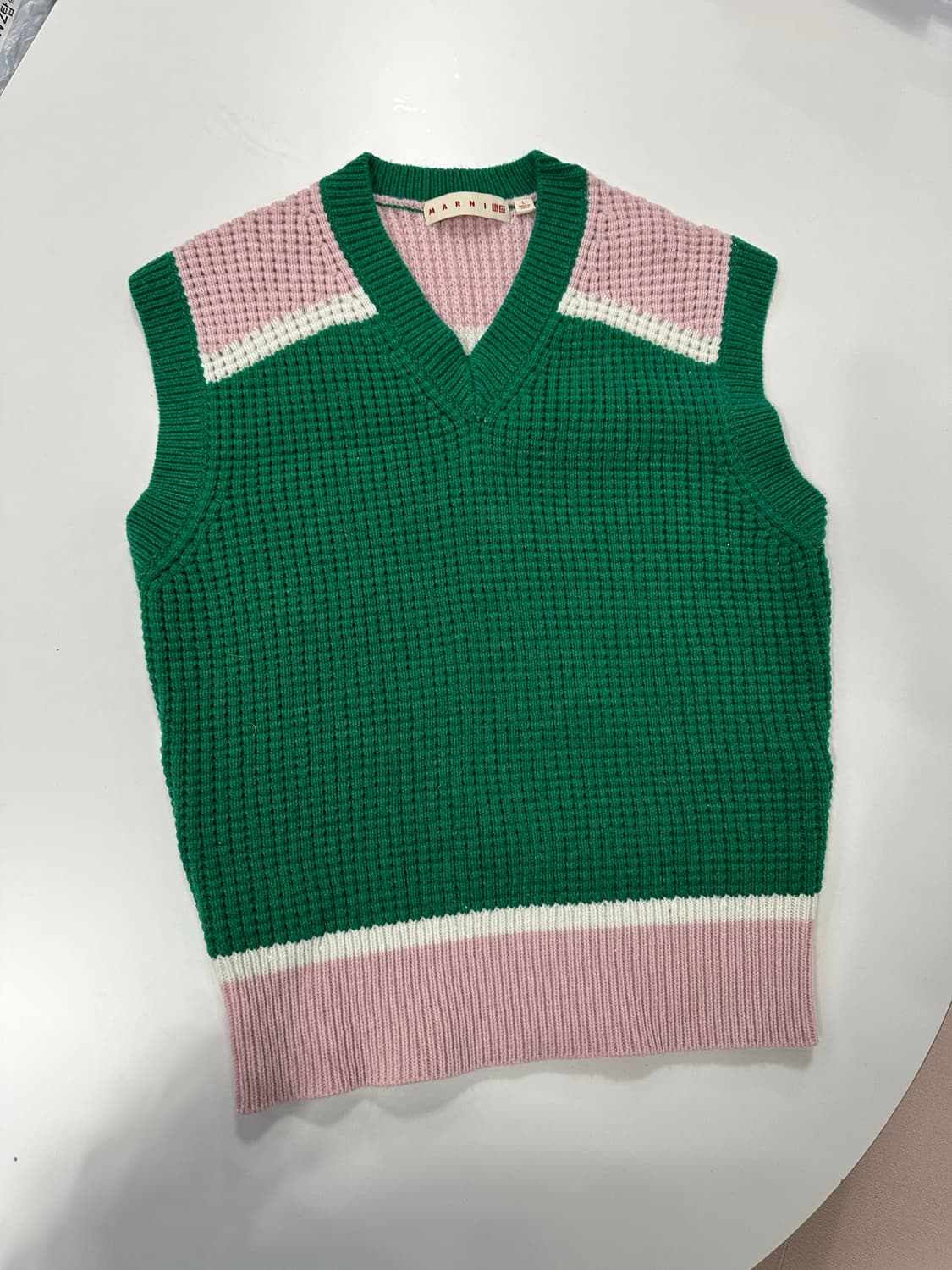 마르니x유니클로 니트 베스트 상품이미지1