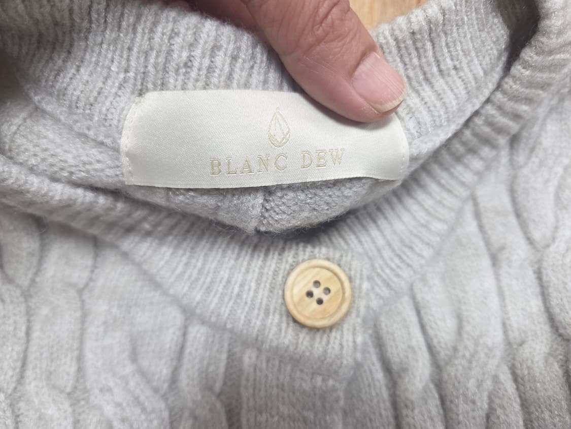 블랑듀(BLANC DEW) 케이블 베스트가디건 프리사이즈 새상품 상품이미지4