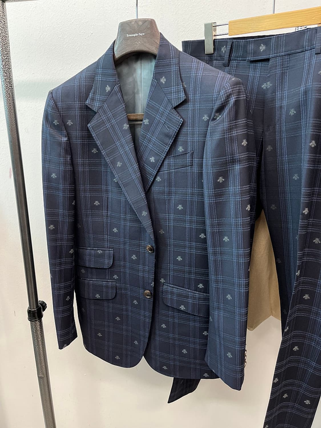 슬림100,32) 구찌 꿀벌 슈트 상품이미지3