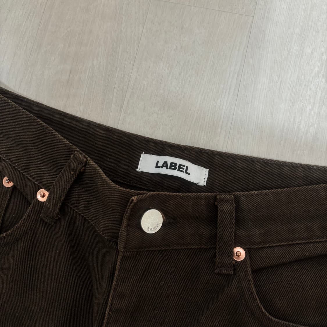 라벨 아카이브 다크 브라운 팬츠 3사이즈  상품이미지3
