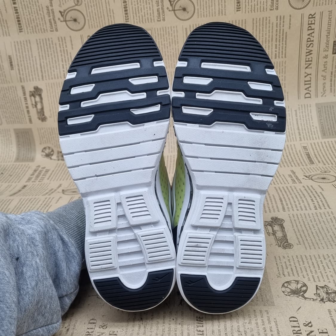 프로스펙스 헥사그램 여성운동화240  상품이미지3