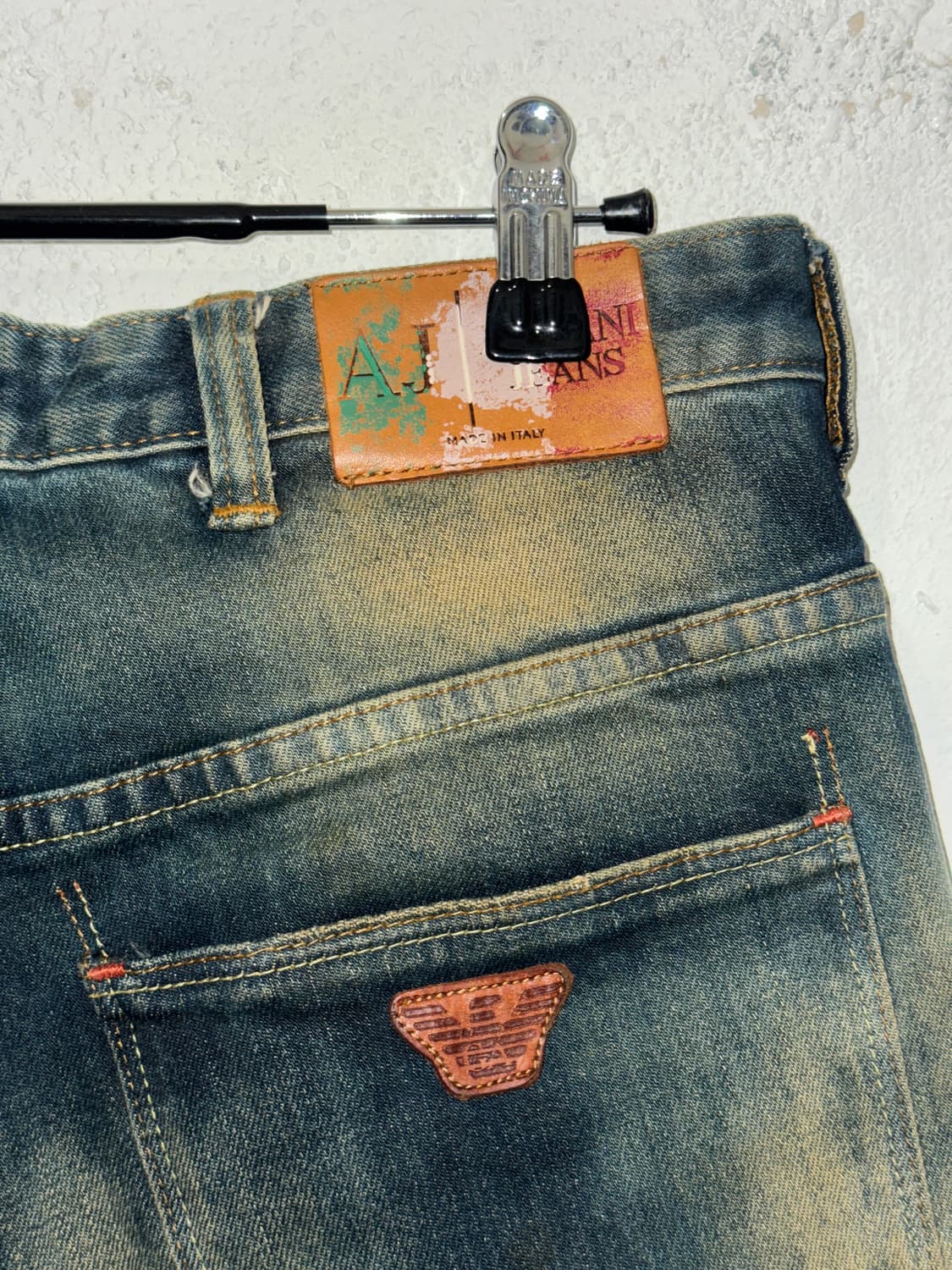 Armani jeans 아르마니진스 데미지 워싱 데님팬츠 상품이미지9