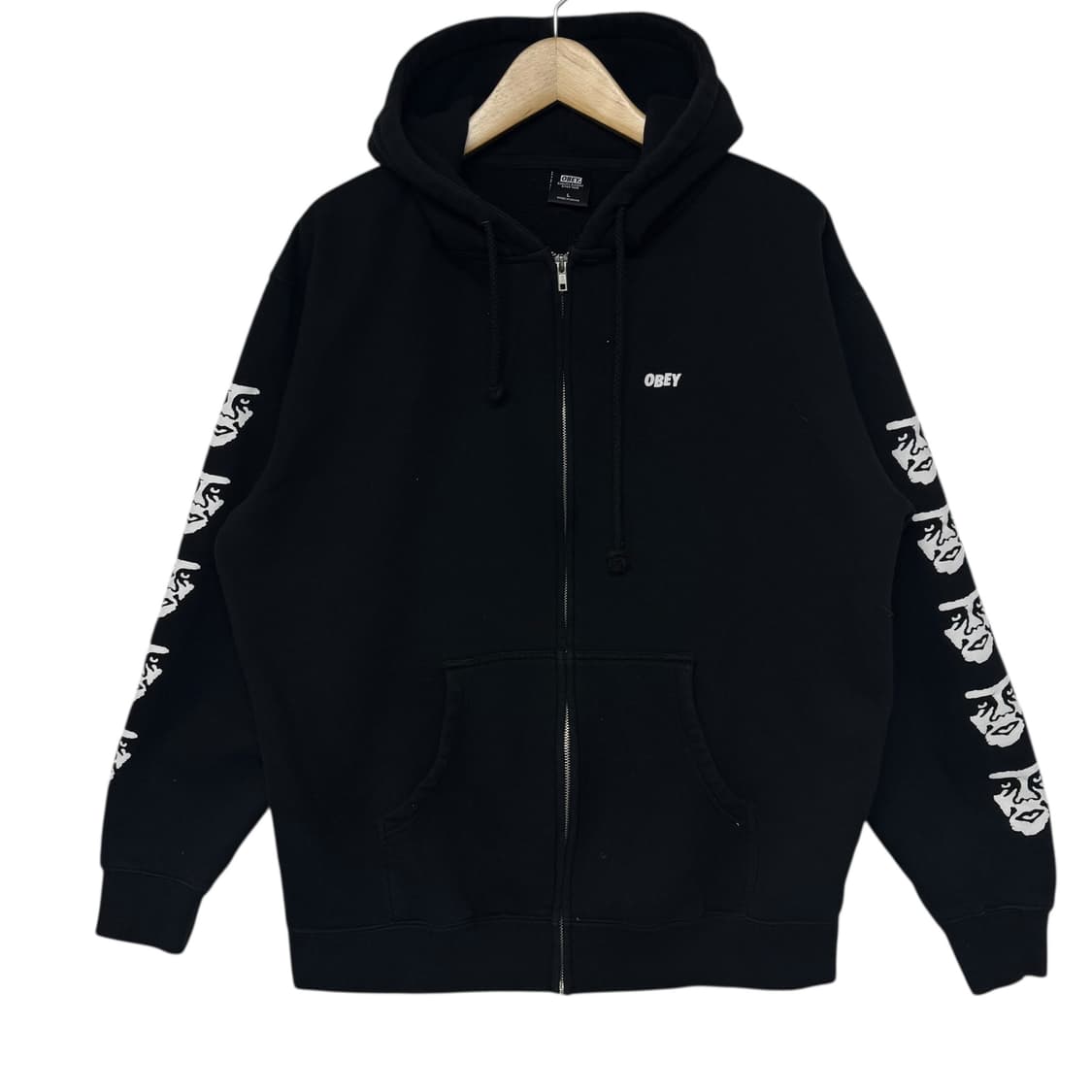 오베이 사이드라인 페이스로고 후드집업 상품이미지1