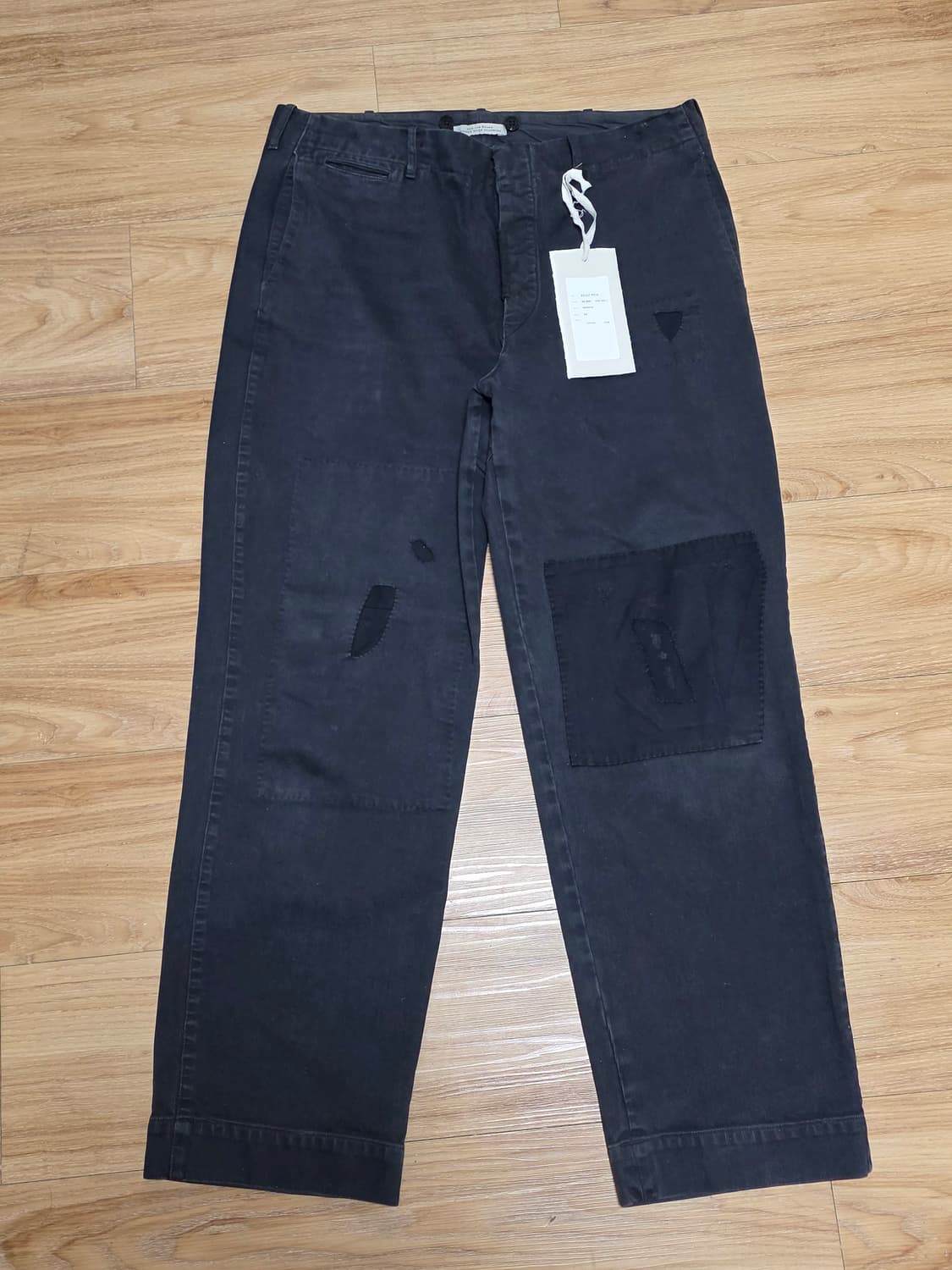 34size택포40만)23시즌 올드조 스카페이스 패디드 백 트라우저 상품이미지1