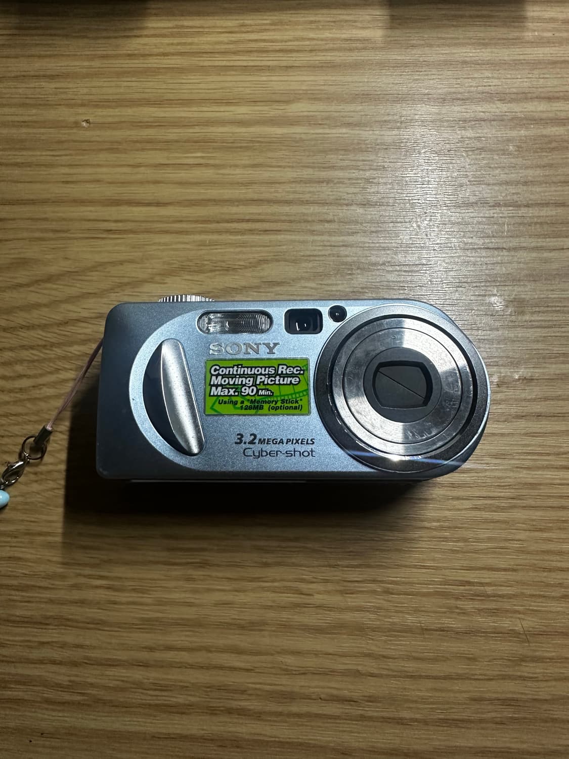 소니 사이버샷 dsc p8 팔아요!  상품이미지1