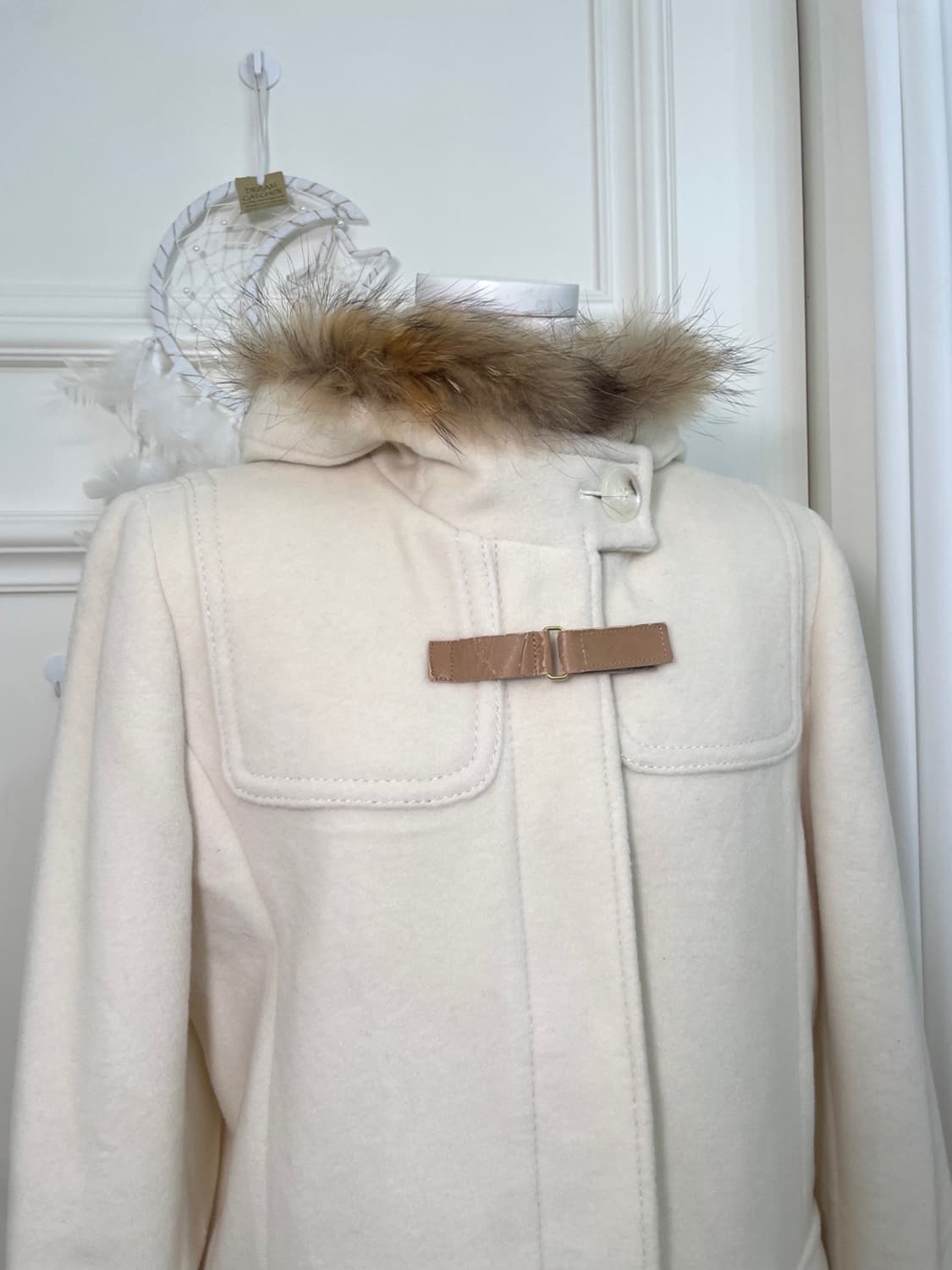 cream closed point racoon fur warm coat 상품이미지6