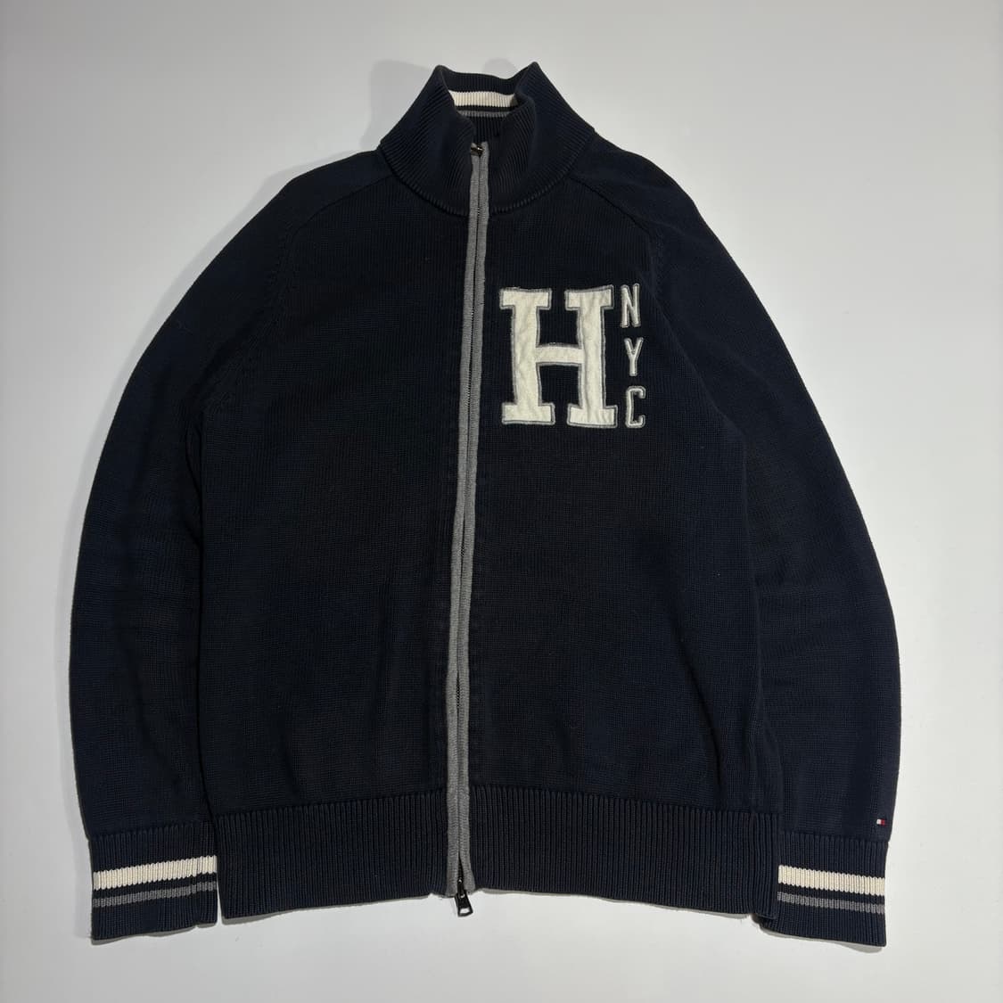 타미힐피거 빅로고 집업 니트 상품이미지1