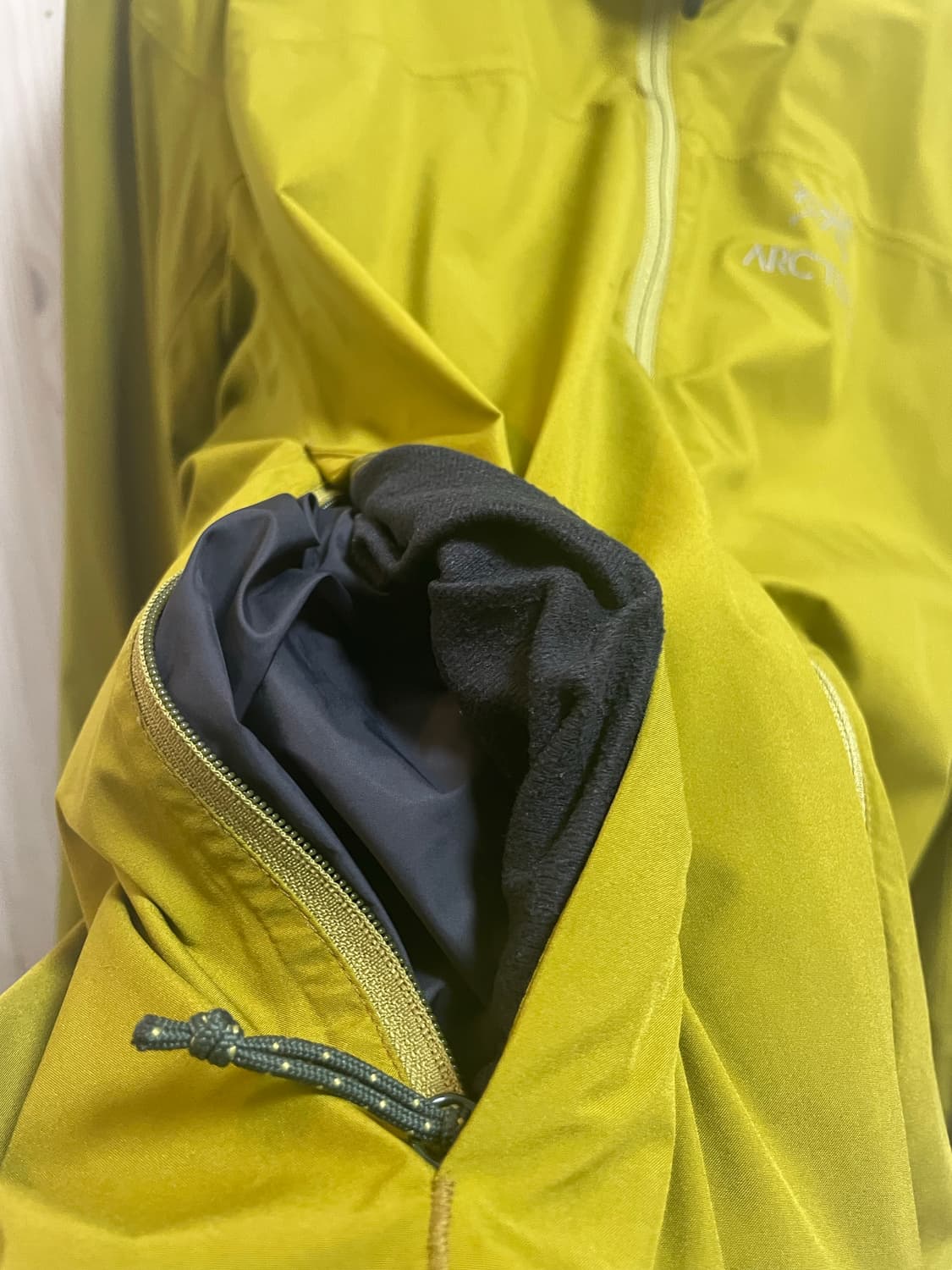 XL 아크테릭스 윈드스토퍼 올리브 상품이미지4