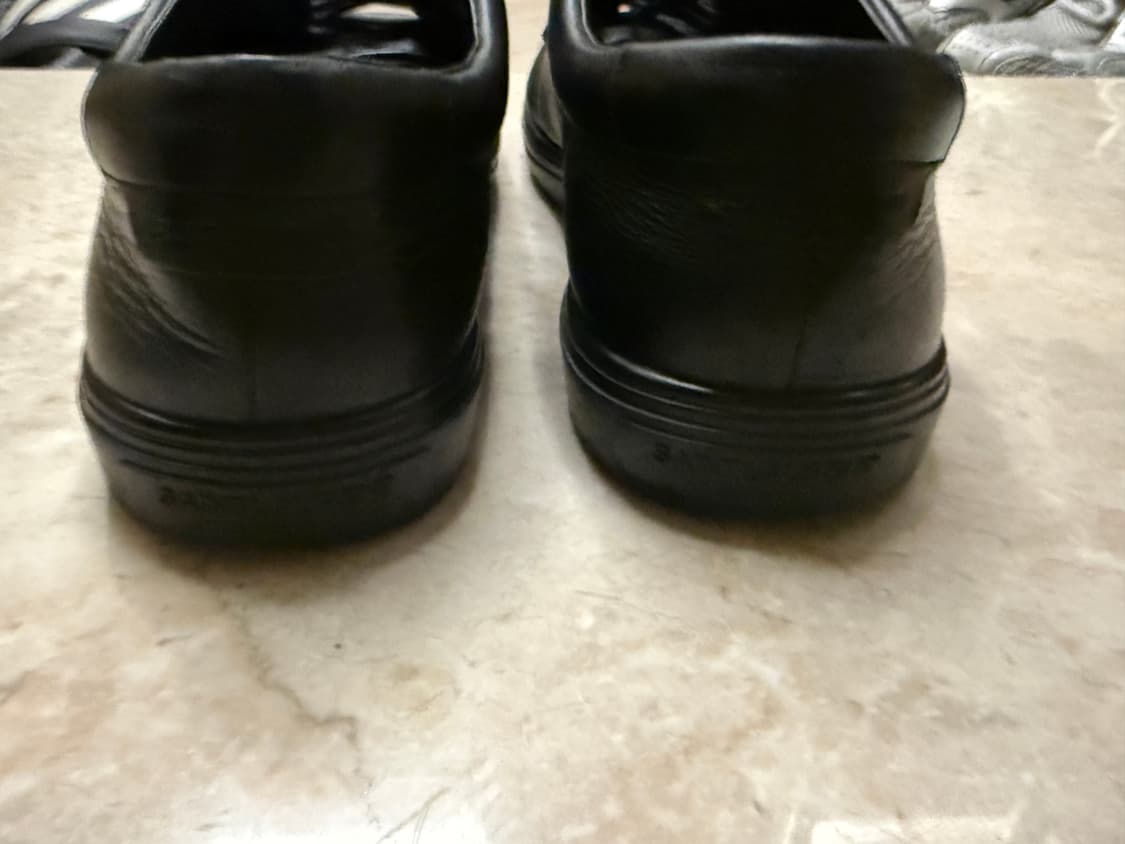 생로랑 앤디 스니커즈 42 상품이미지5