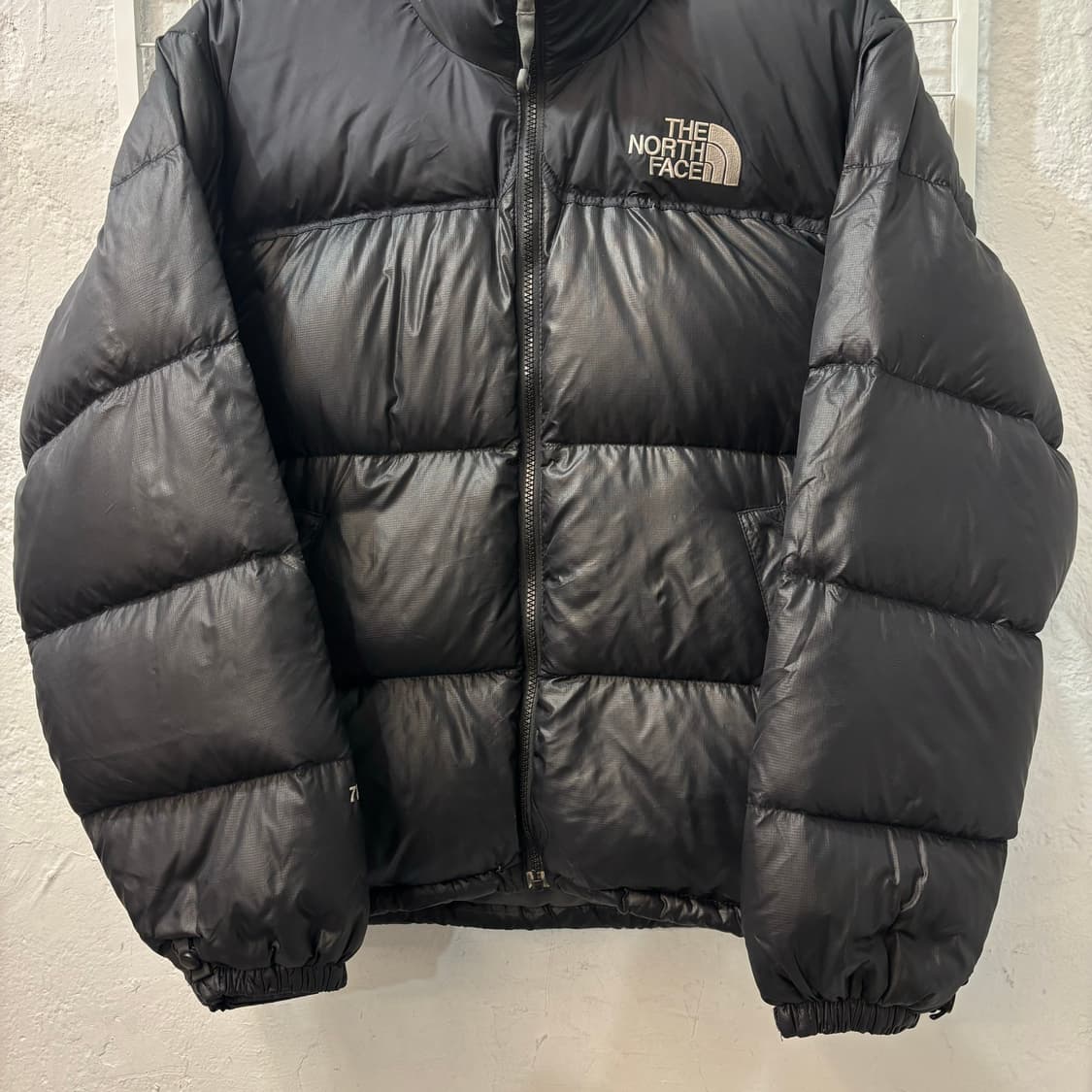 노스페이스 블랙 눕시 700 필파워 S 상품이미지4