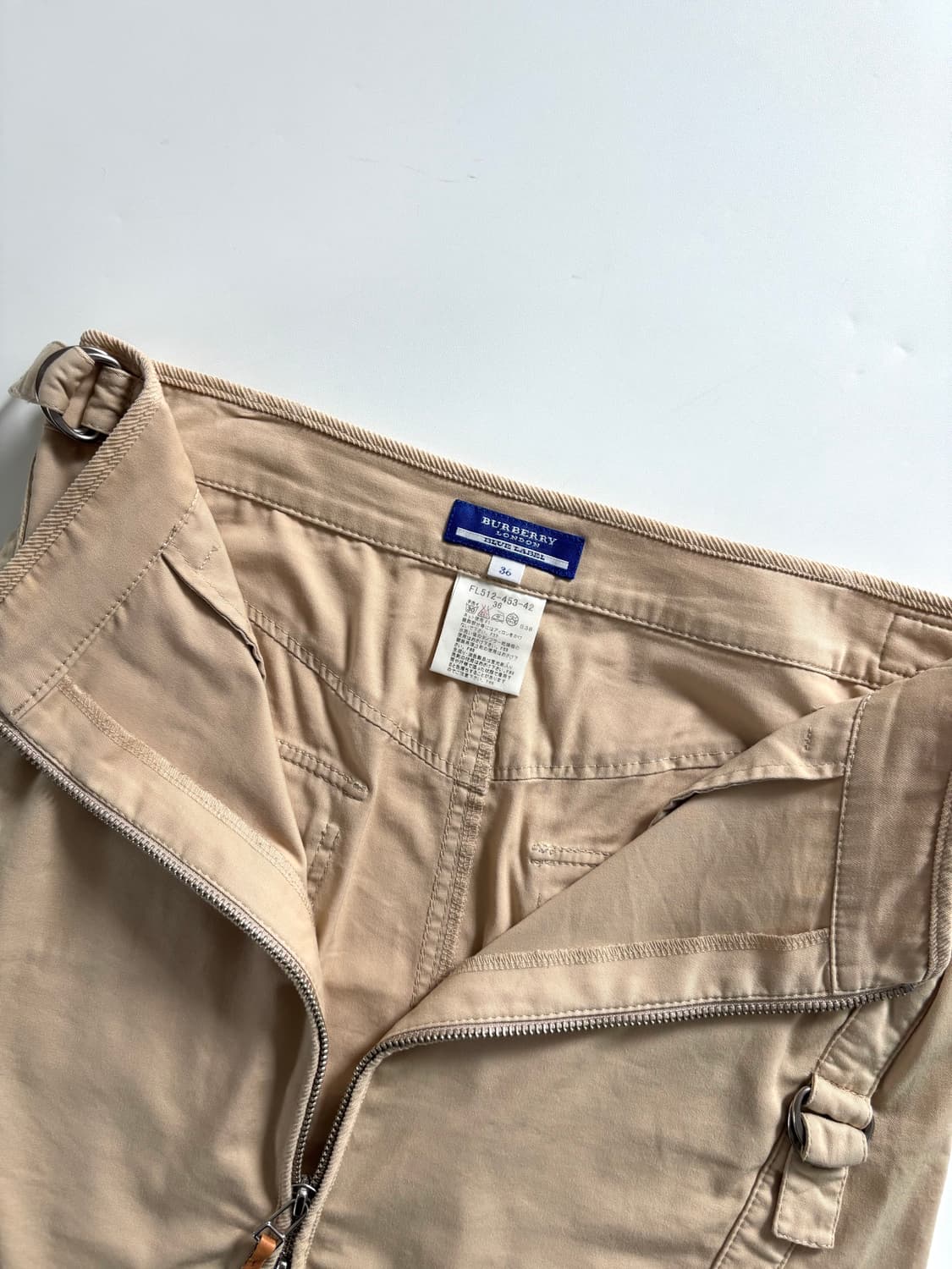 Burberry 버버리 블루라벨 베이지 컬러 지퍼 미니 스커트  상품이미지6