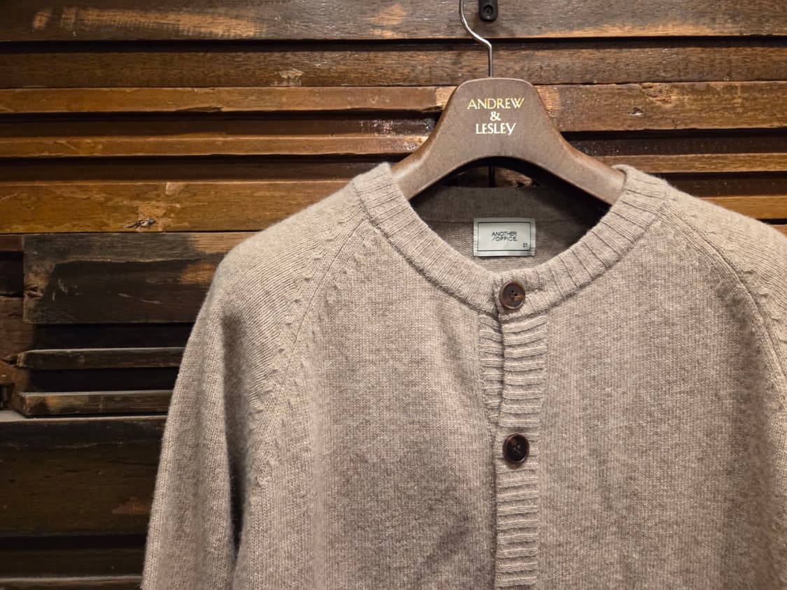 어나더오피스 니트 상품이미지8