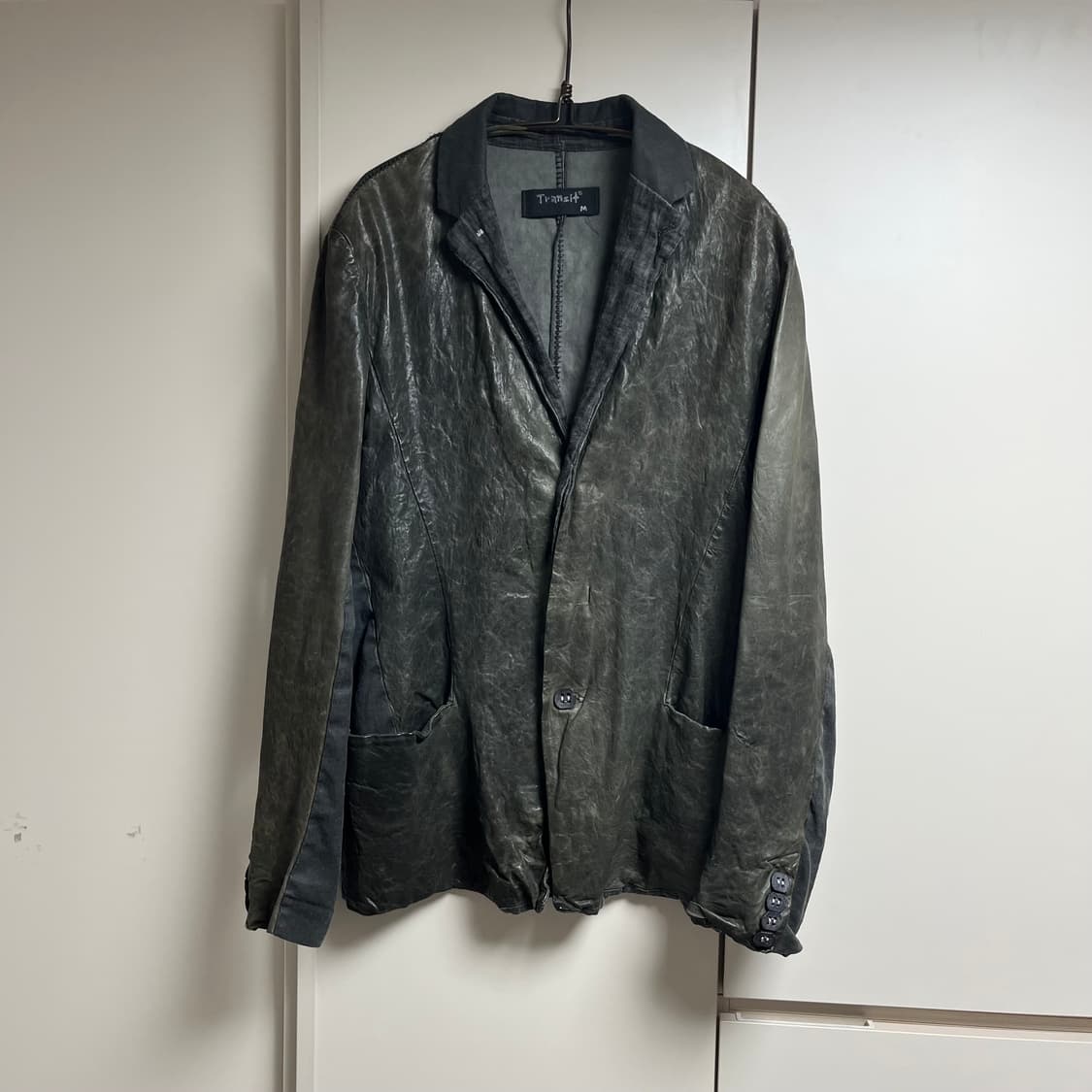 트랜짓 수소봉제 스탠드카라 램스킨자켓 상품이미지1