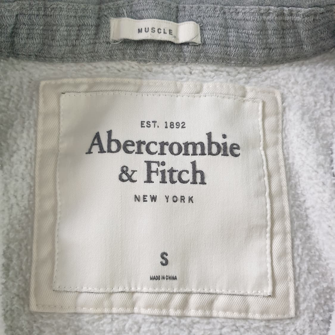 [무료배송] Abercrombie Fitch 뉴욕 후드 집업 상품이미지2