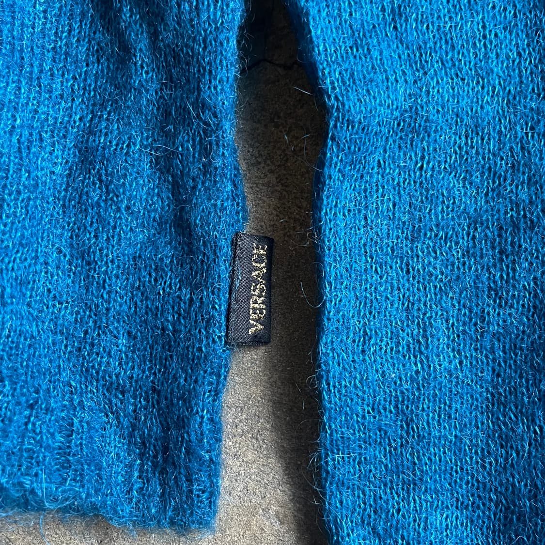 90s 베르사체 배색 모헤어 크롭 니트 상품이미지2