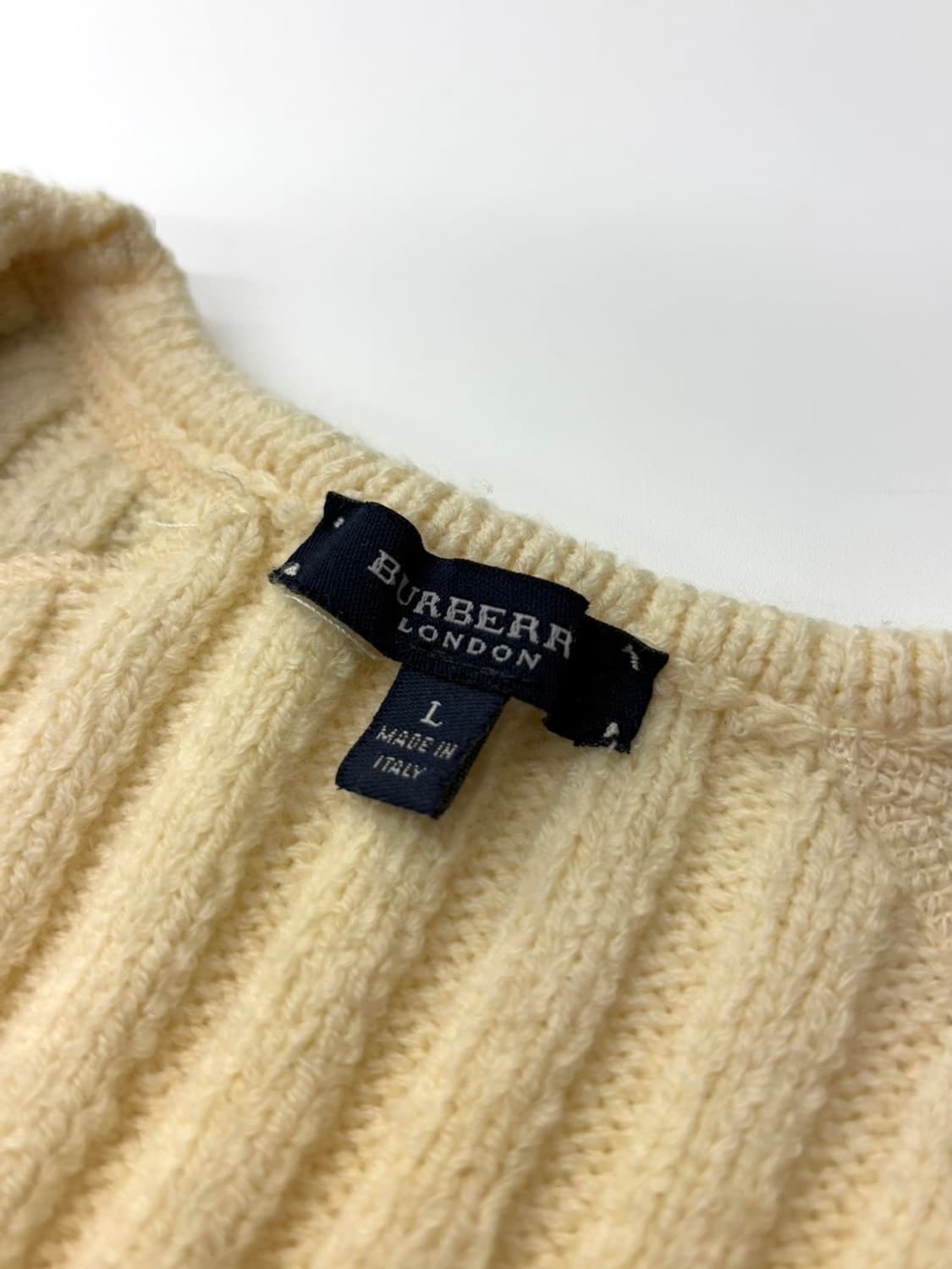 Burberry 버버리 크림 니트 상품이미지6